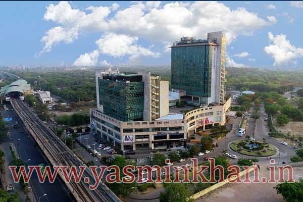 Escorts near Crowne Plaza Hotel Rohini